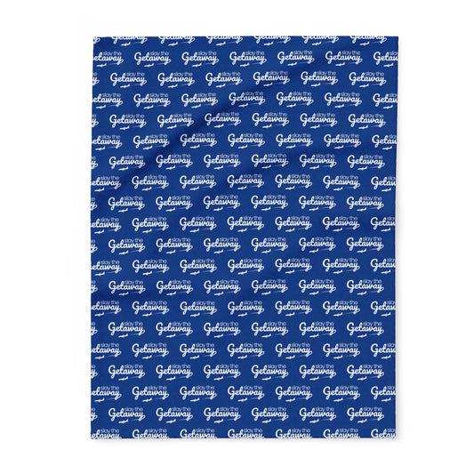 Cozy Getaway Arctic Fleece Blanket