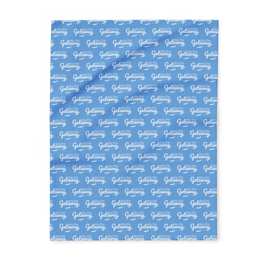 Cozy Getaway Arctic Fleece Blanket in Light Blue